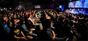 pro-gaming-crowd